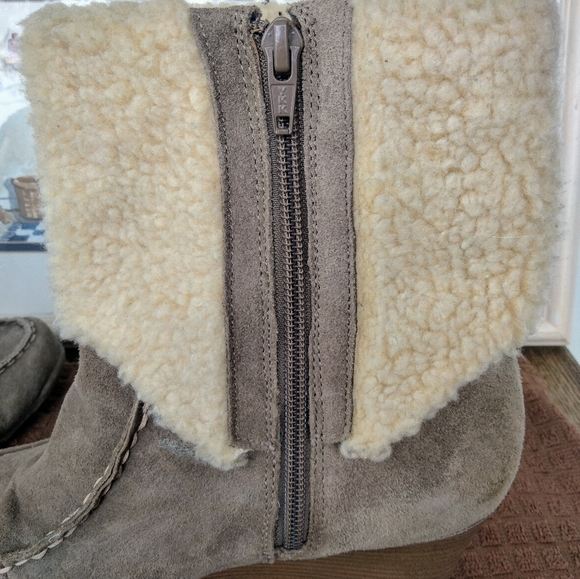 SOLD - Picture 6 of 11